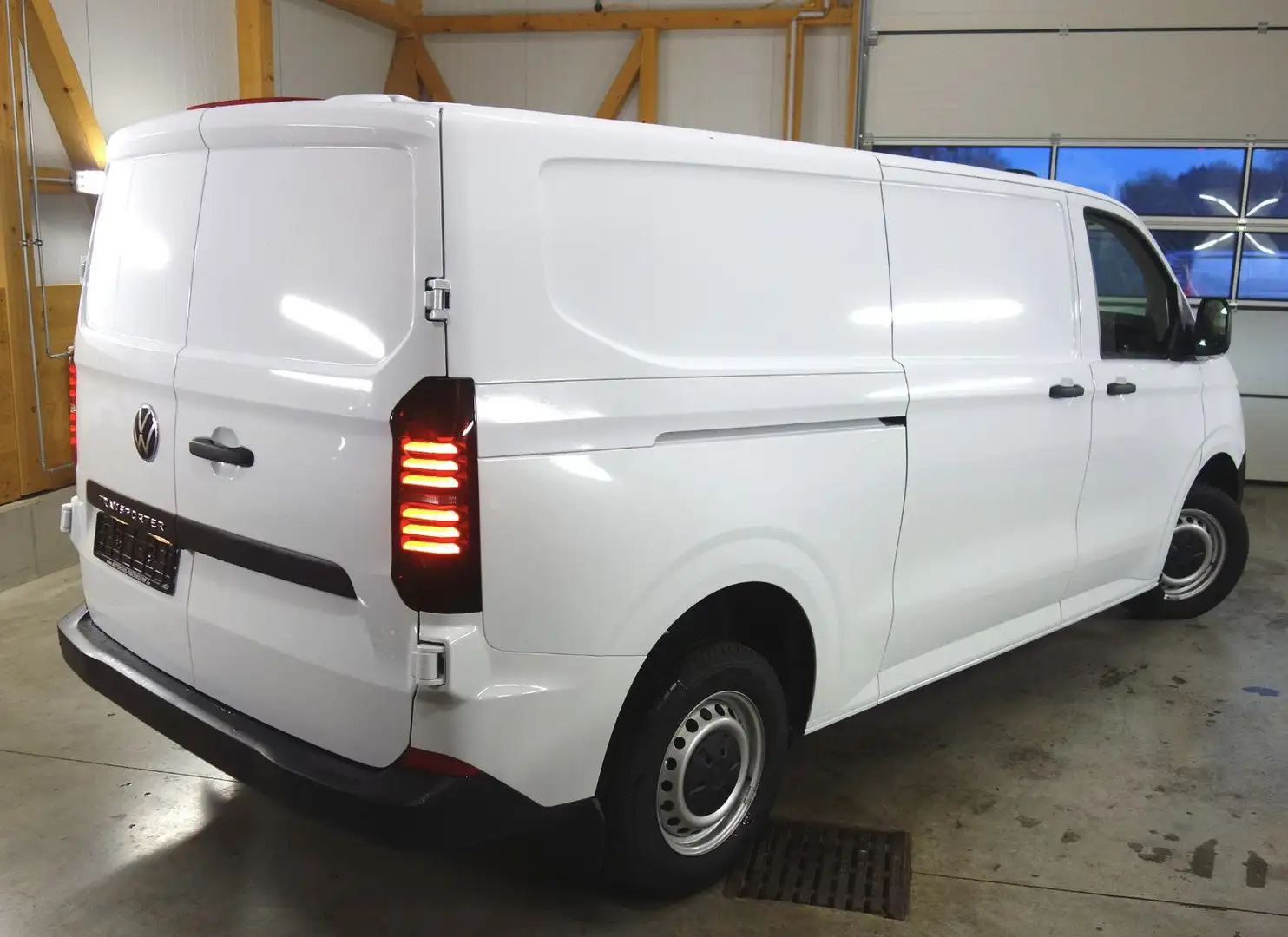 Volkswagen T7 Transporter VW T7 Transporter Kasten L2 DSG Kamera AHK Weiß - 2