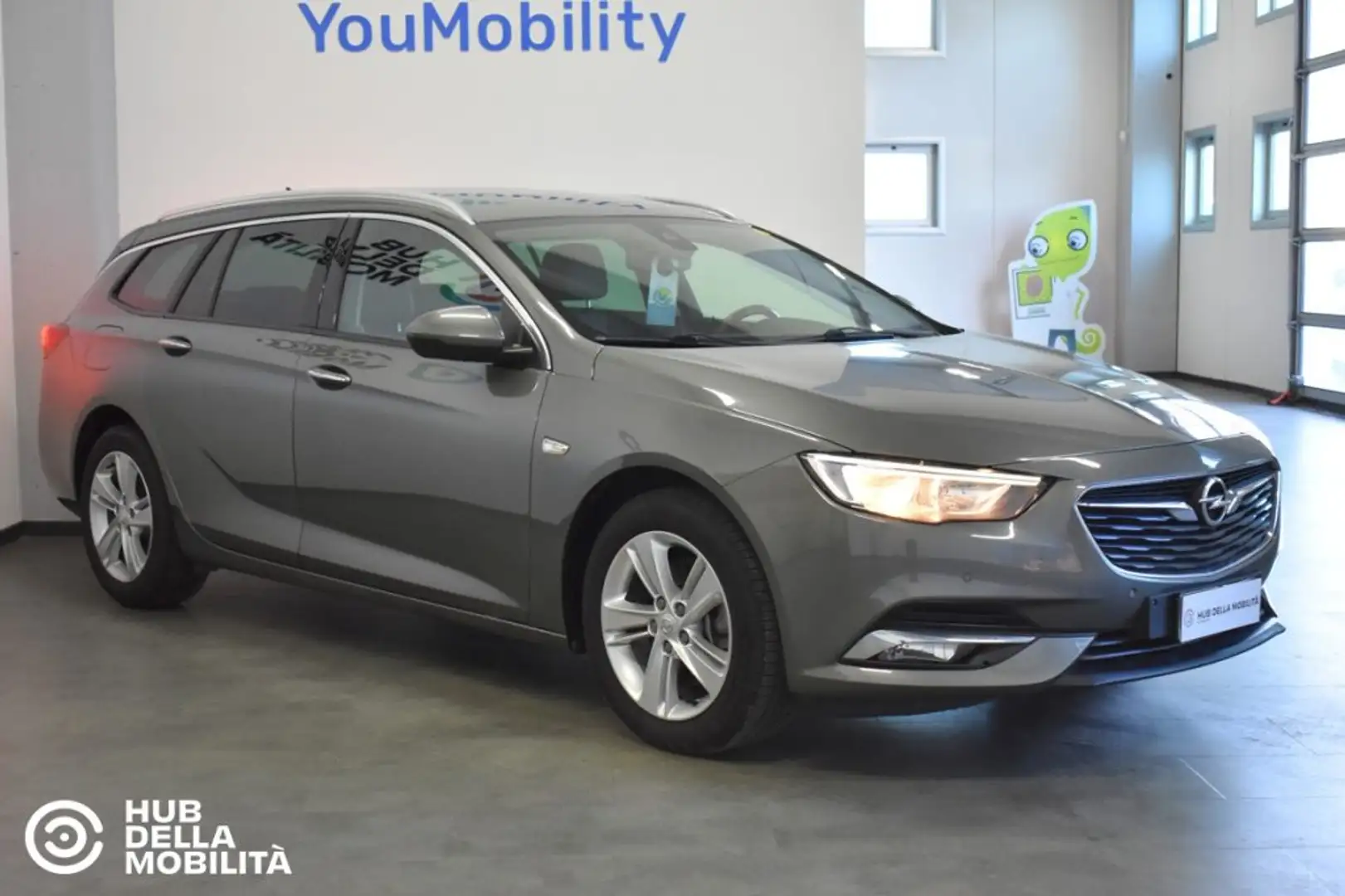 Opel Insignia 1.6 CDTI 136 S&S aut.SporTour Innovation OkNeopat. Grigio - 2