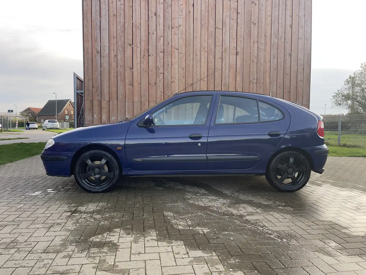Renault Megane 1.4 Expression 16V, foto 11
