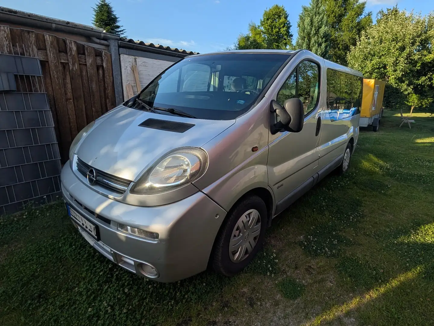 Opel Vivaro Vivaro 2.5 CDTI (DTI) 2.5 CDTI L1H1 Life Argent - 1