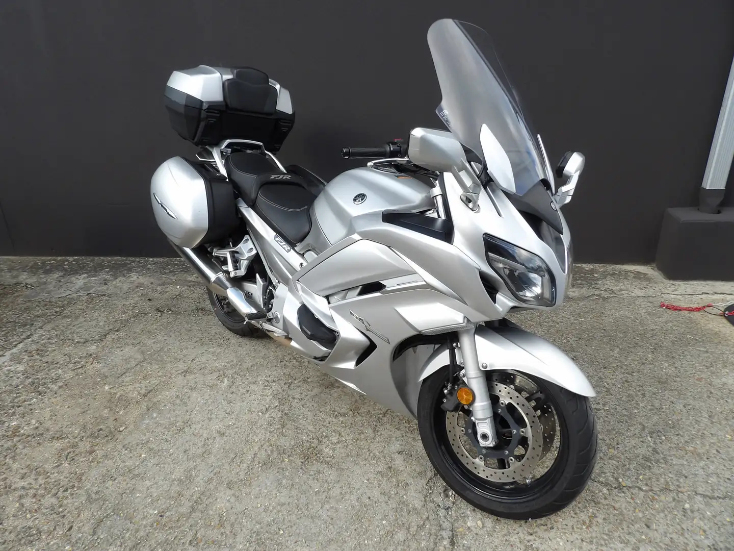 Yamaha FJR 1300 Gris - 1