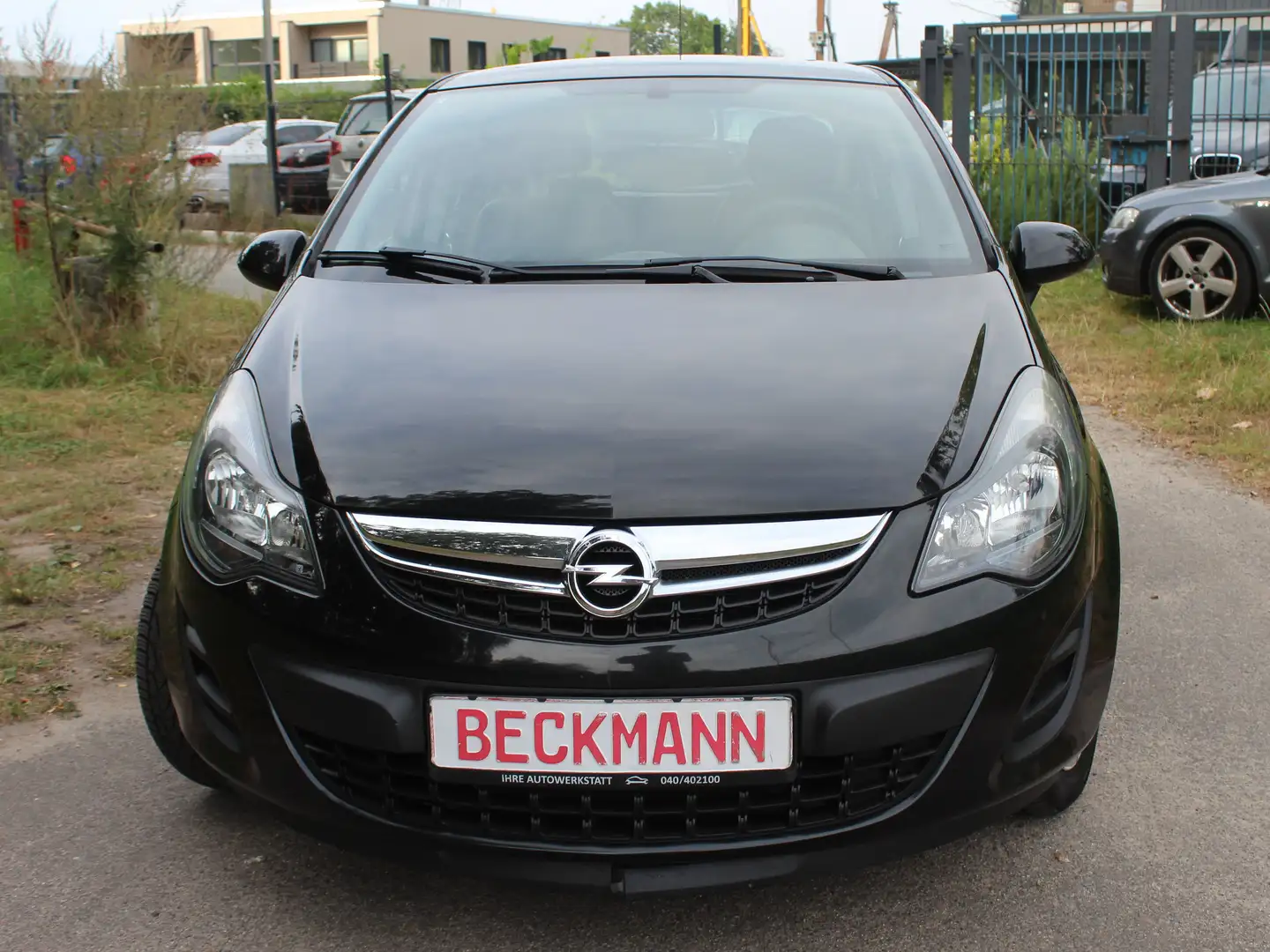 Opel Corsa Energy Schwarz - 2