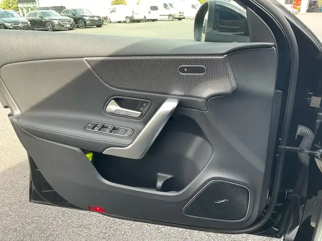 Mercedes-Benz A-Class view 14