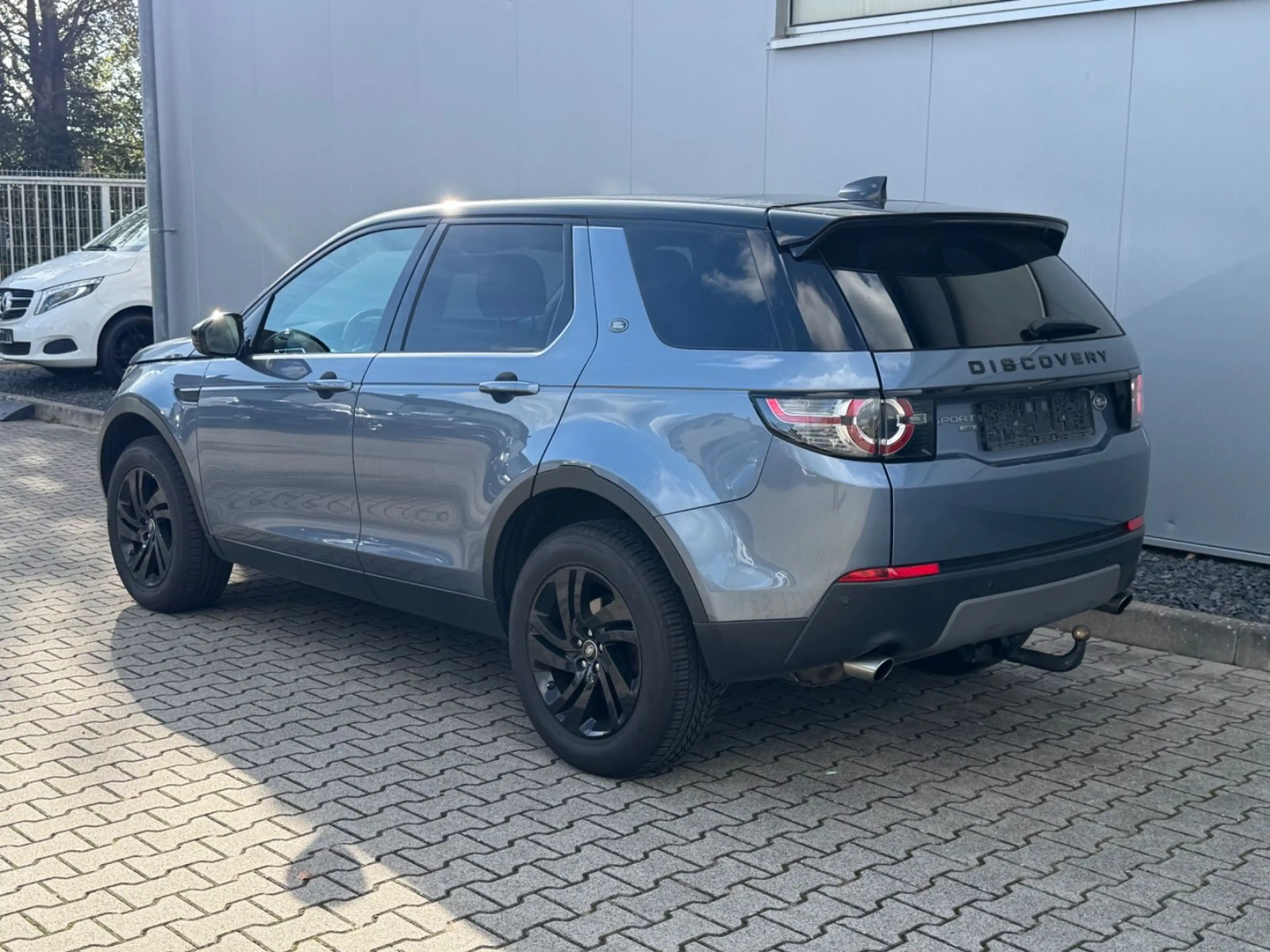 Land Rover Discovery Sport HSE AHK/LED/NAVI/4xSHZ/R-KAM — photo 3