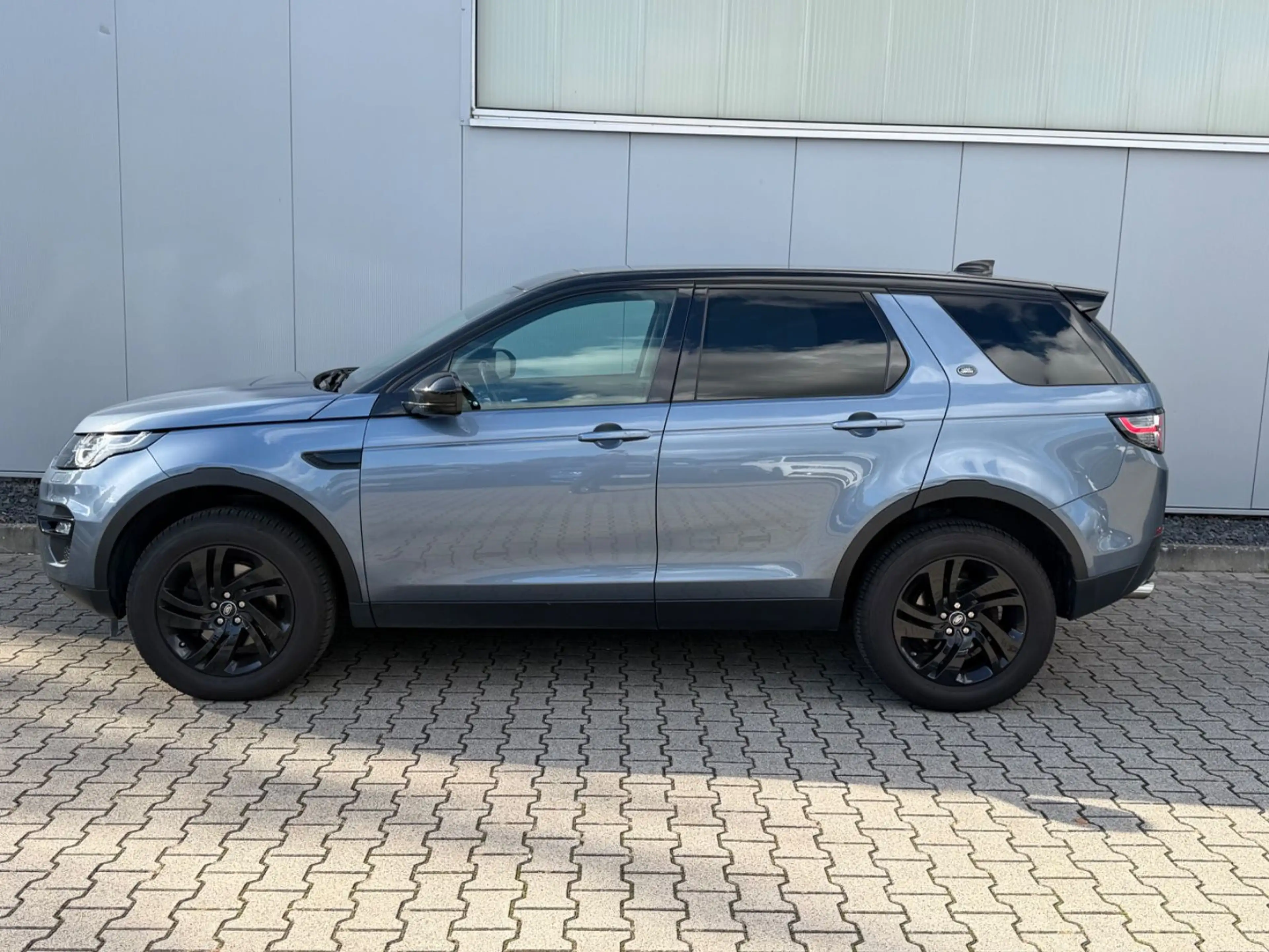 Land Rover Discovery Sport HSE AHK/LED/NAVI/4xSHZ/R-KAM — photo 2