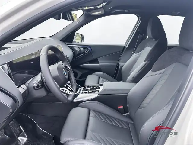 BMW X3 view 9