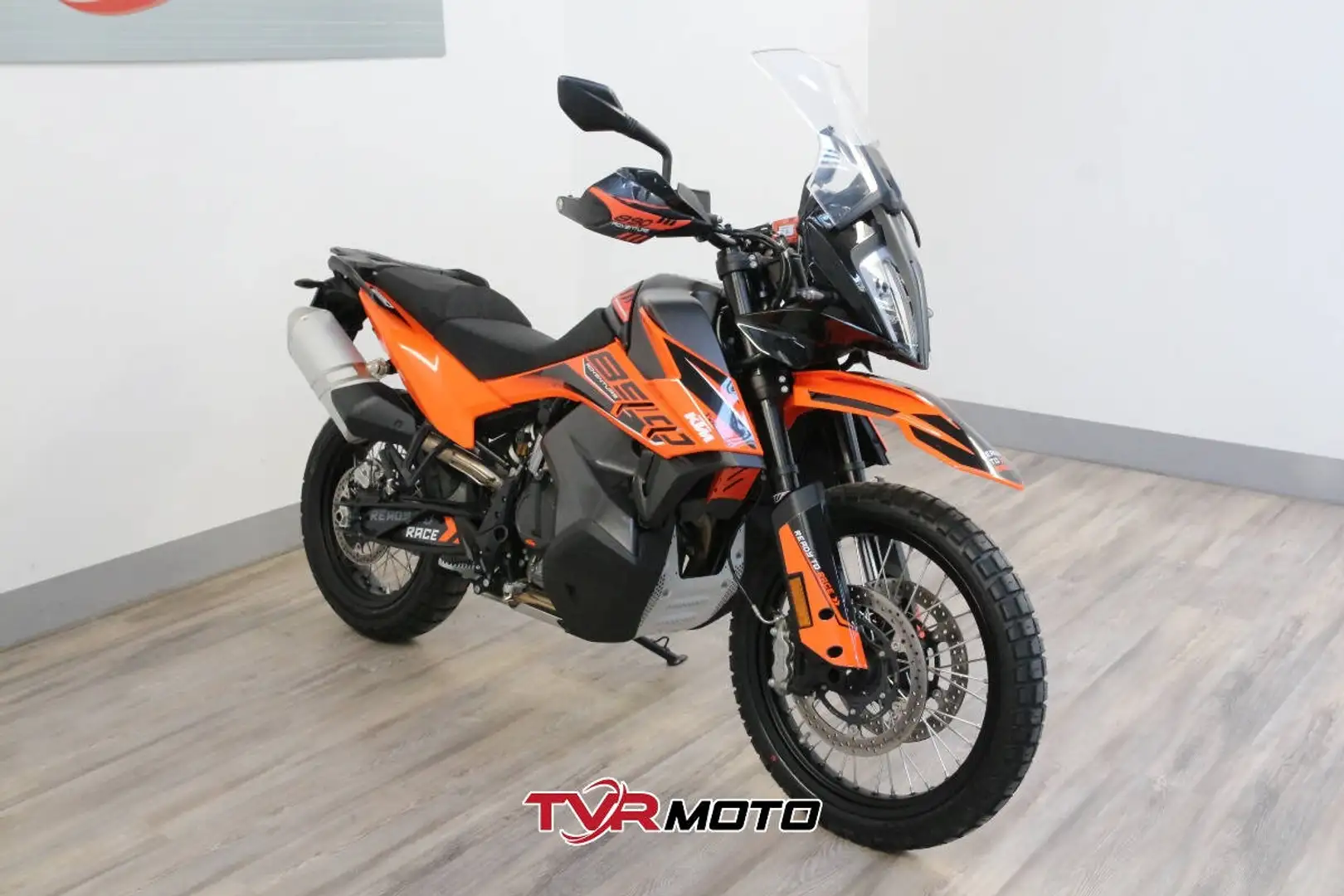 KTM 890 Adventure 890  my22 Bianco - 1
