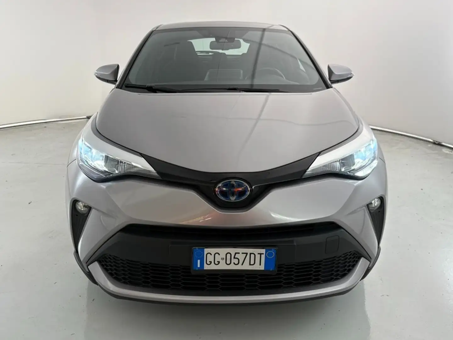 Toyota C-HR 1.8 Hybrid Business - 2