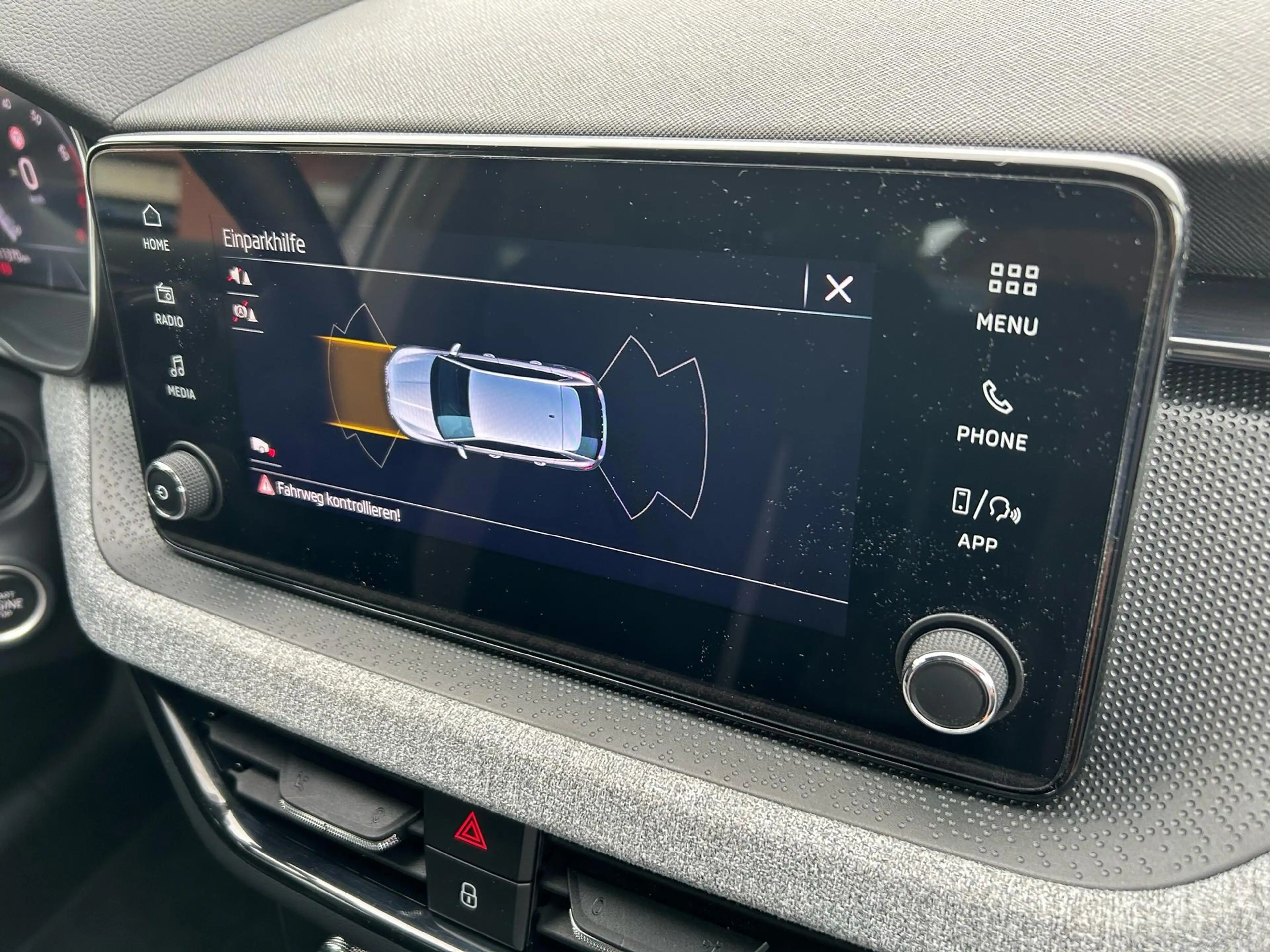 Skoda Scala Selection 1.0 TSI / 4 J. Garantie — photo 11