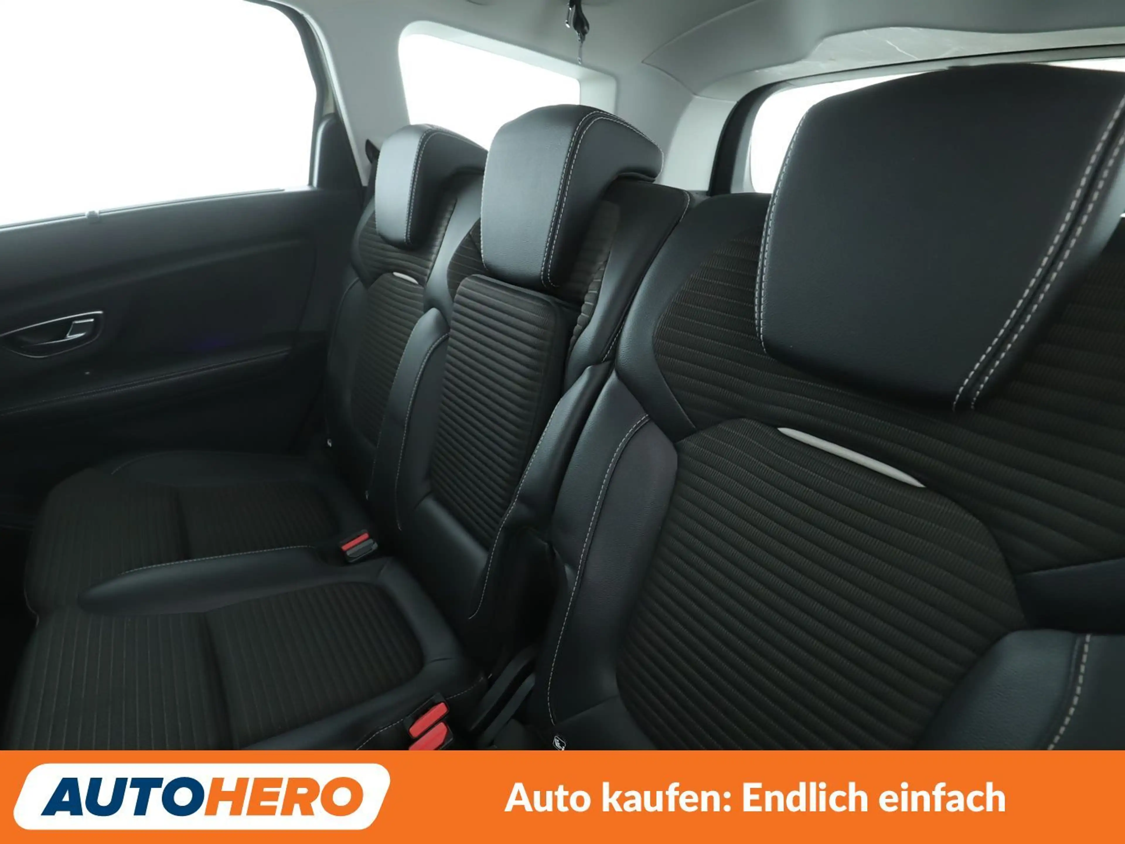 Renault Grand Scenic 1.2 TCe Energy Intens*NAVI*TEMPO*PDC*ALU* — photo 14