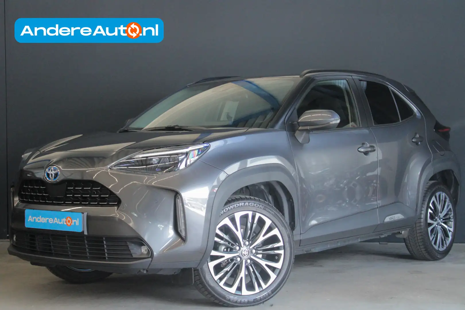 Toyota Yaris Cross 1.5 Hybrid Executive |leder|parkeersensoren|stoel/ Gris - 1