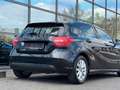 Mercedes-Benz A 180 BlueEfficiency Leder Navi PDc Sitzheiz AMG Schwarz - thumbnail 3