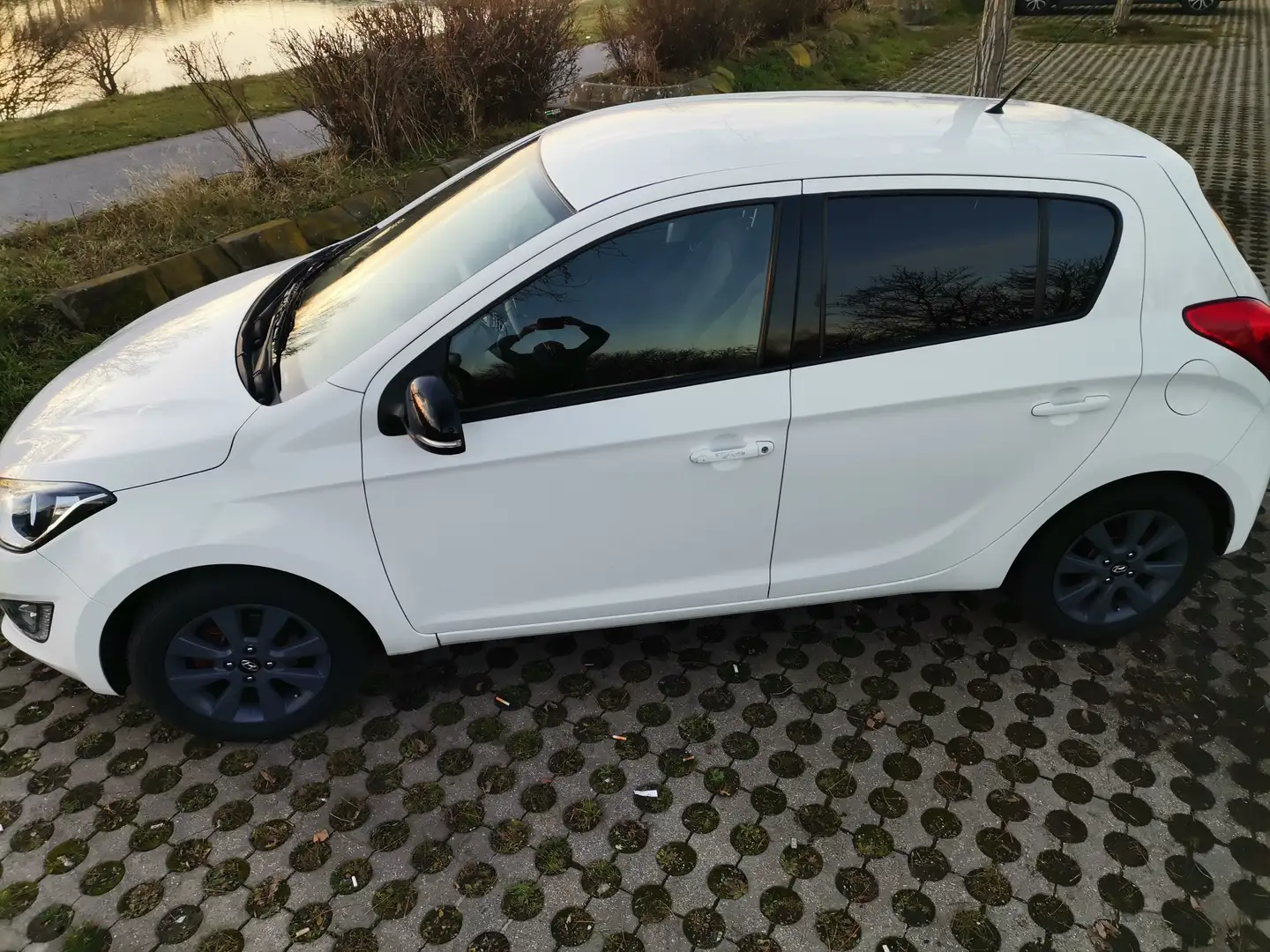 Hyundai i20 Life Weiß - 2