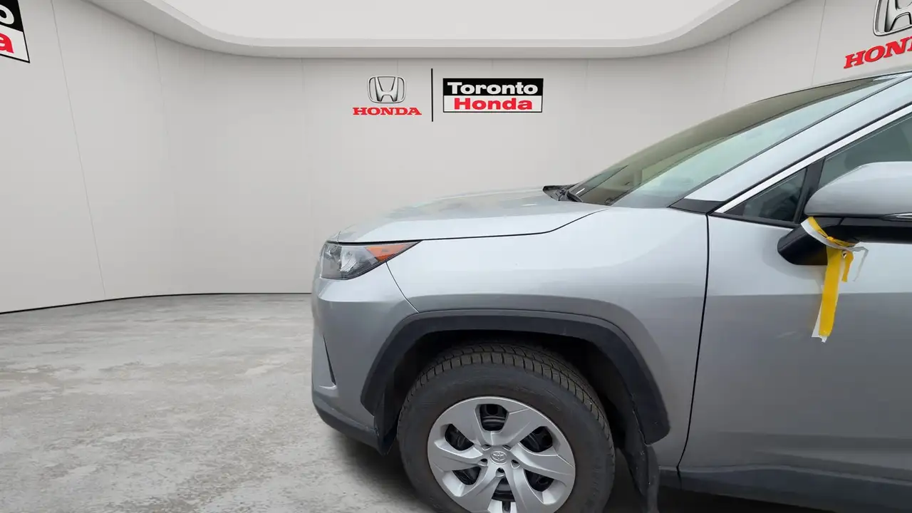 Toyota RAV 4 снимка Toyota RAV 4