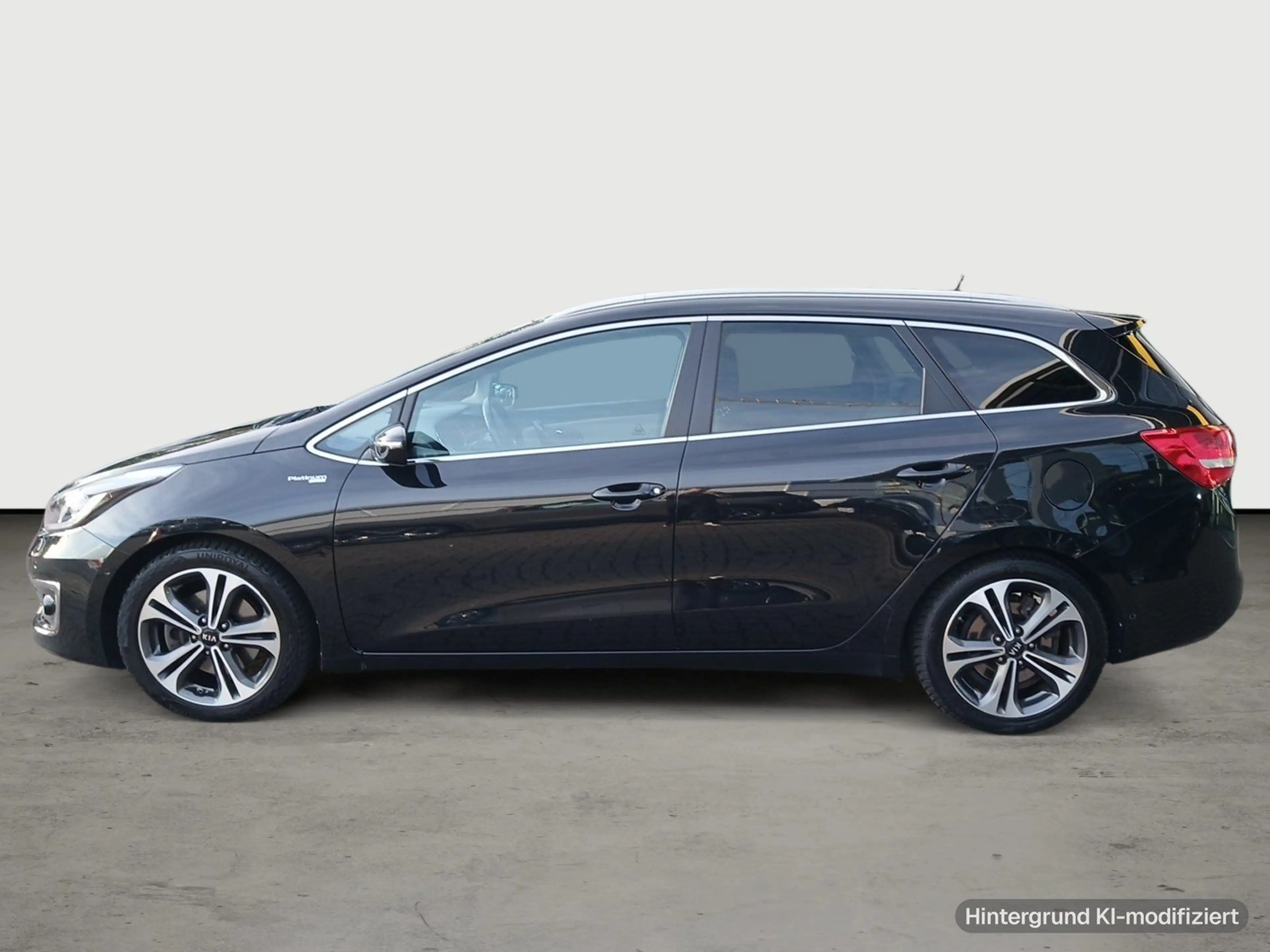 Kia Ceed SW / cee'd SW Ceed Sportswagon Platinum Edition 1.6 GDI Pano,A — photo 9