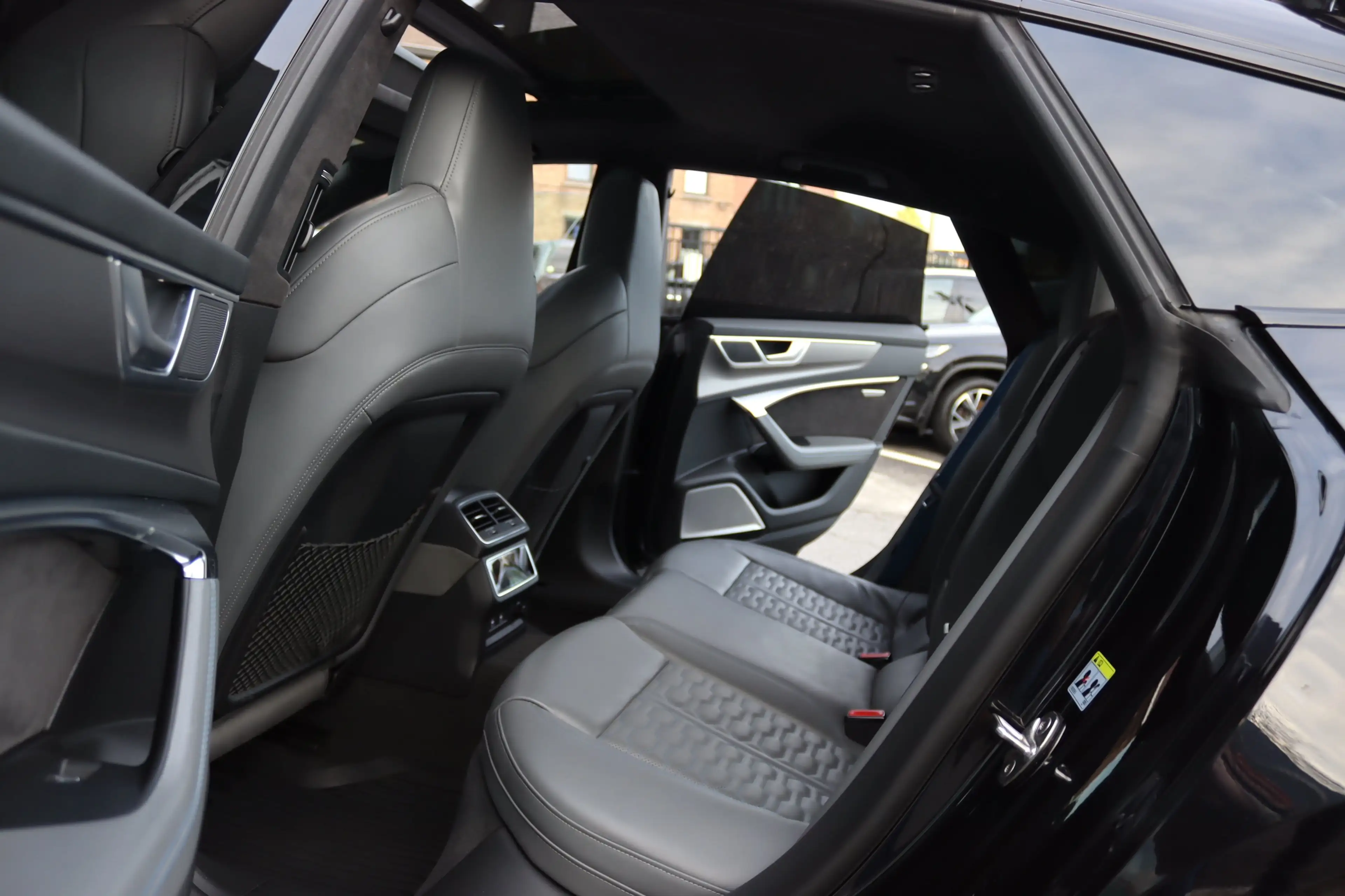 Audi RS7 600CV SHADOWLINE CERAMIC PANO B&O HEADUP FULL — photo 8
