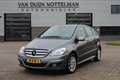Mercedes-Benz B 170 Business Class / Cruise / Stoelverwarming / PDC Сірий - thumbnail 1