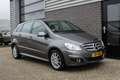 Mercedes-Benz B 170 Business Class / Cruise / Stoelverwarming / PDC Сірий - thumbnail 16