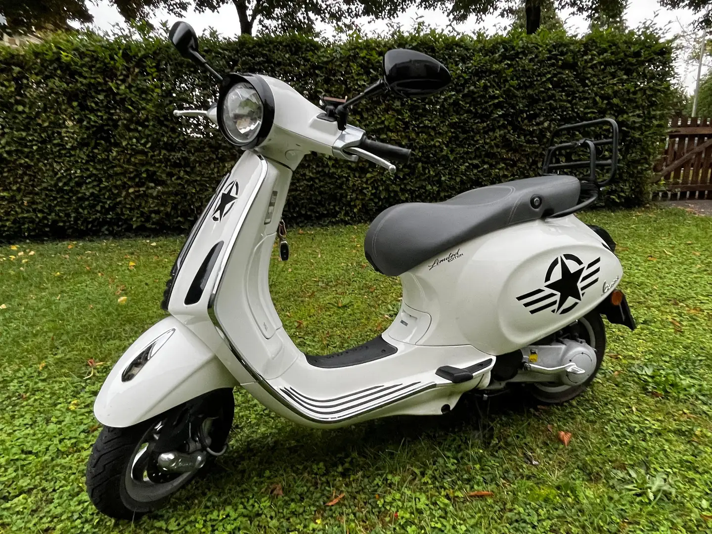 Vespa Primavera 50 2 Takt Motor Weiß - 2