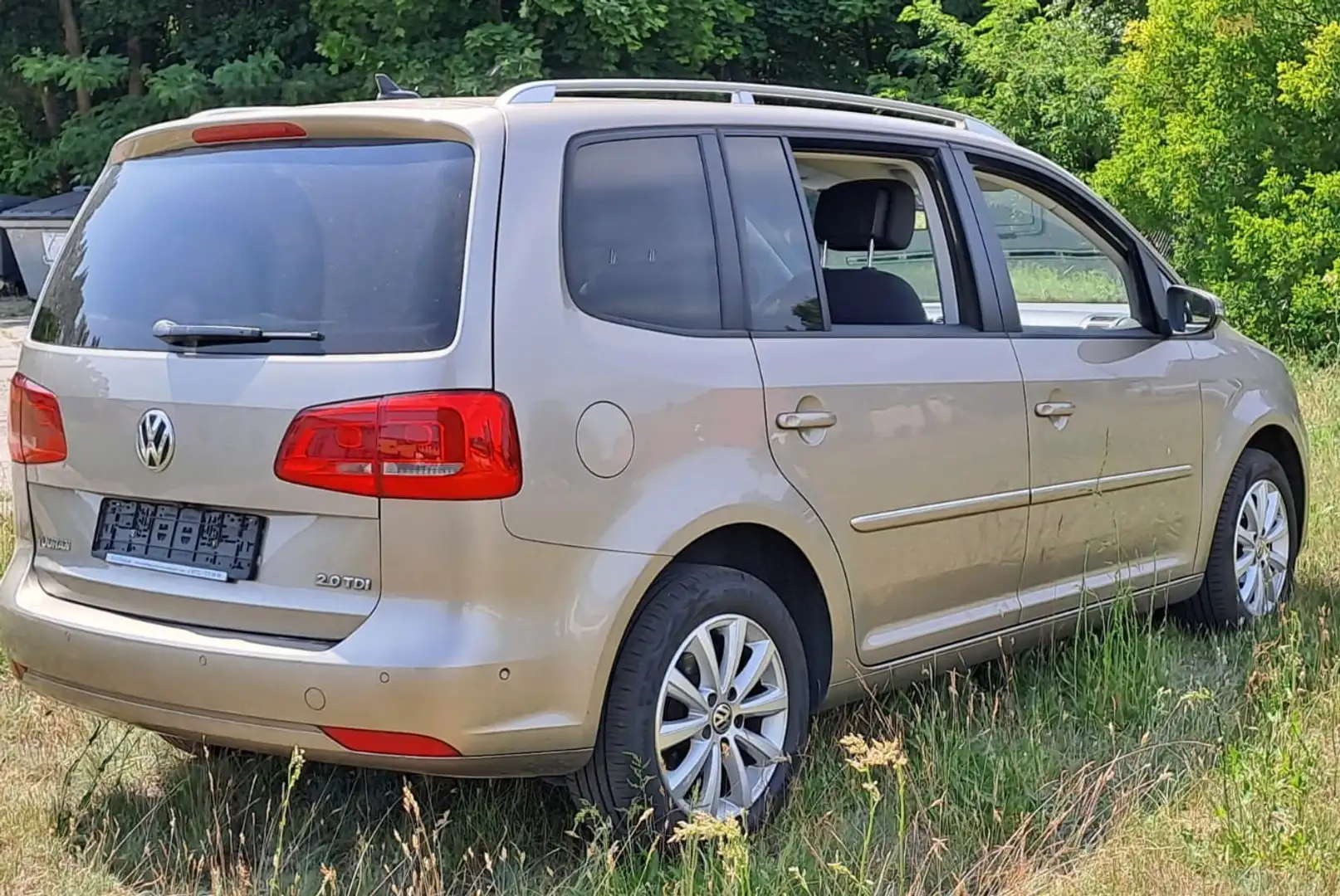 Volkswagen Touran Highline 7 Sitze 2 Hand Scheckheft Lückenkos Bronze - 1