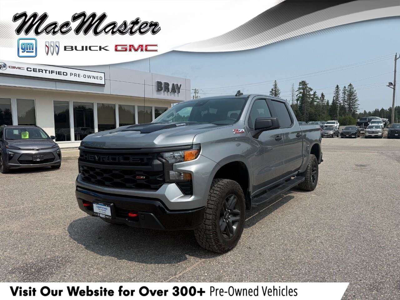 2026 Chevrolet Silverado 1500 Custom Trail Boss TONNEAU. BEDLINER. ALL WEATHER M