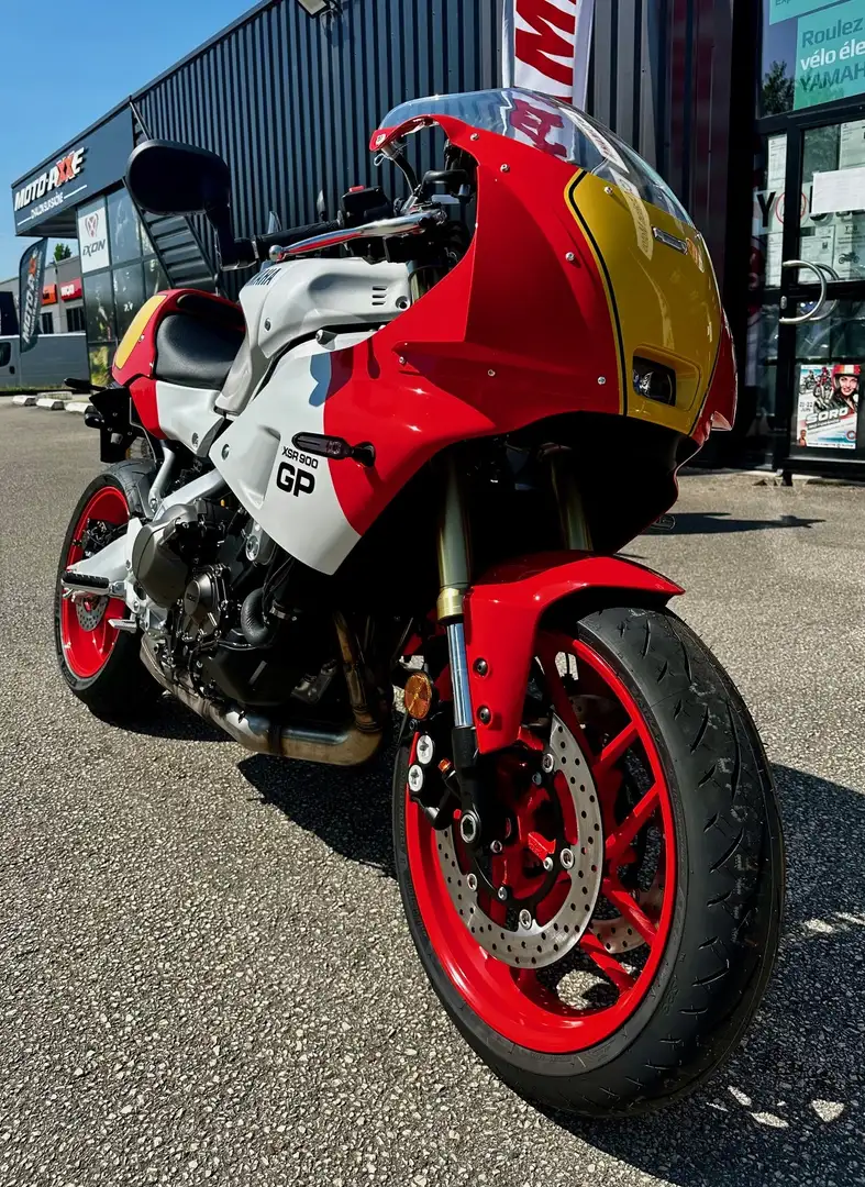 Yamaha XSR 900 Blanc - 2