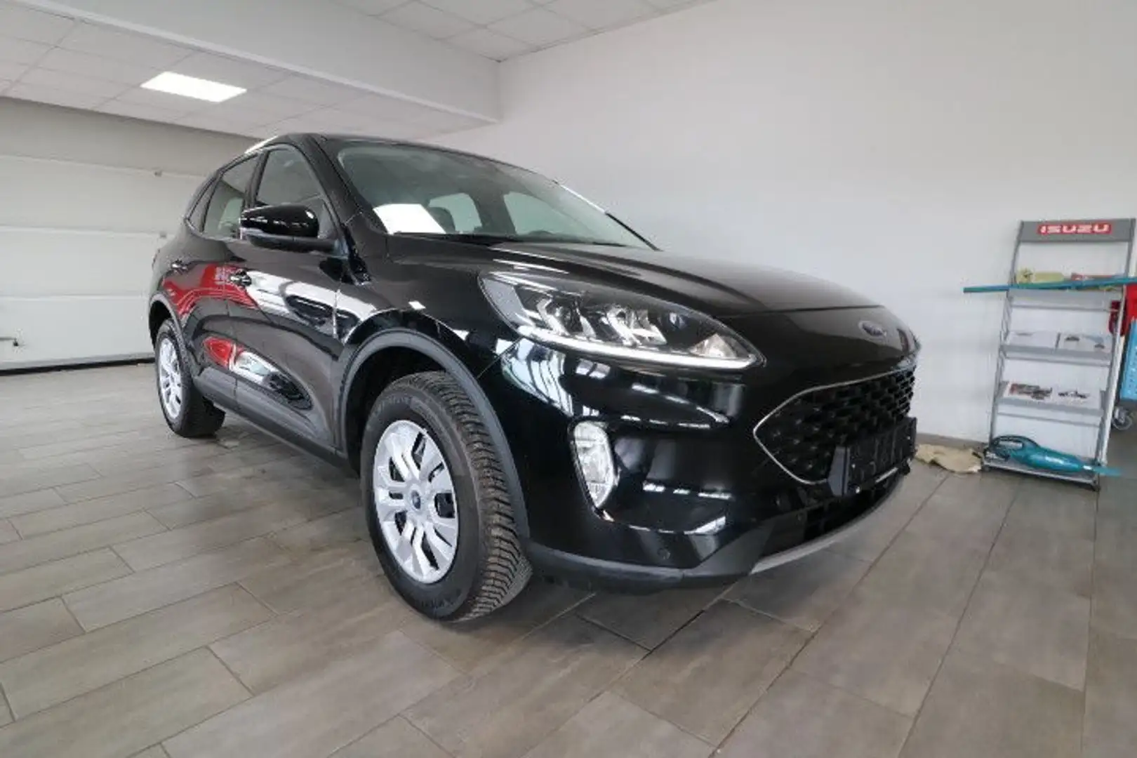 Ford Kuga 1,5 Cool & Connect 150PS Negro - 1