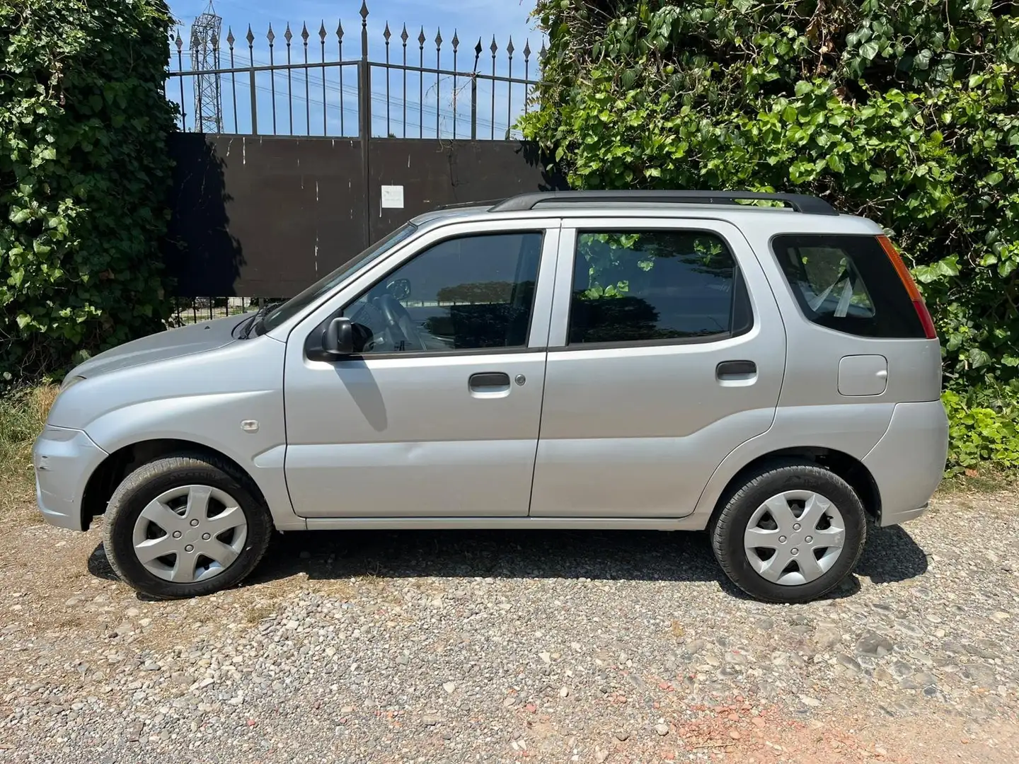 Subaru Justy 5p 1.3 16v GX awd gemella Suzuky Swift - 2