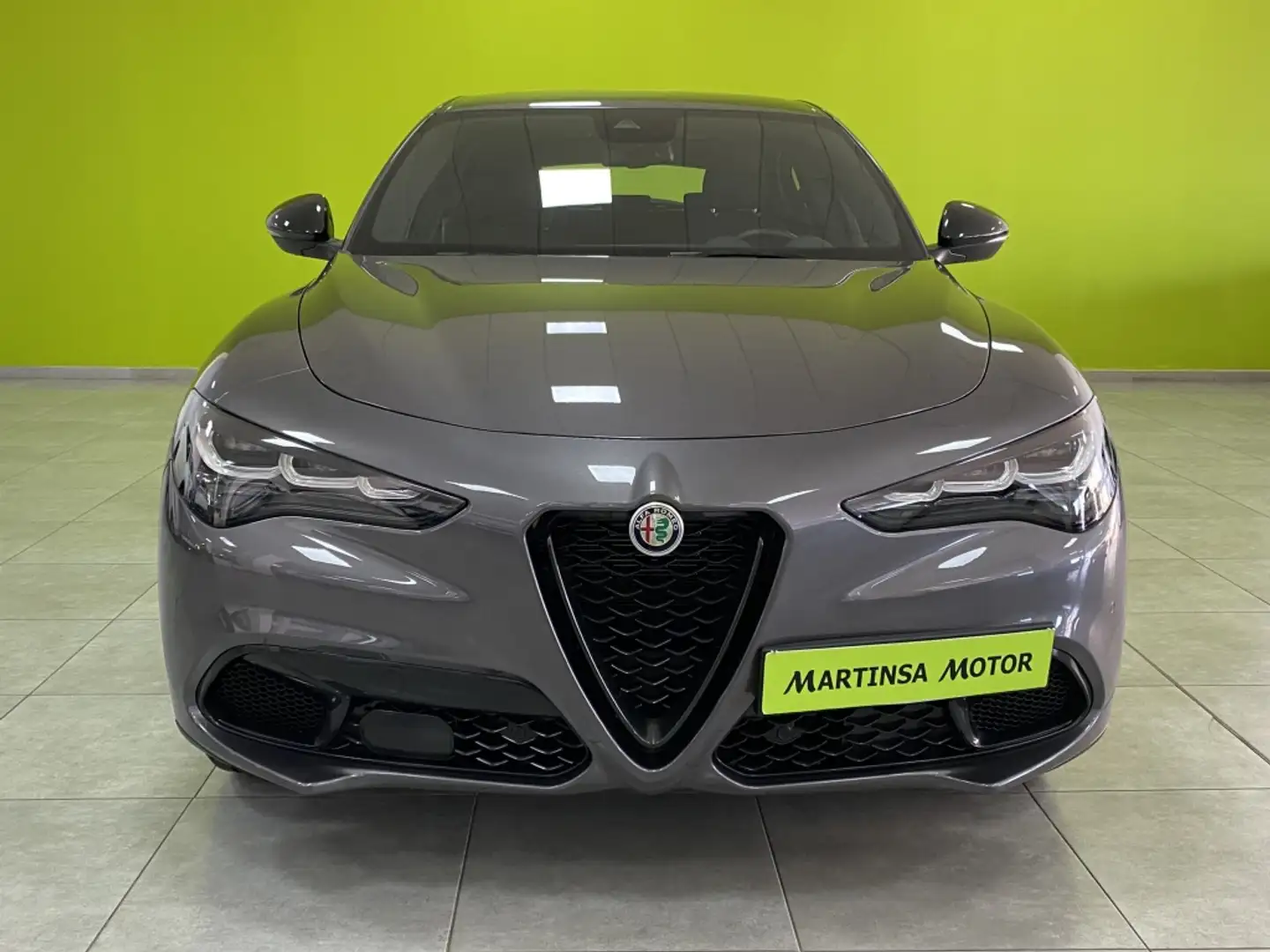 Alfa Romeo Stelvio 2.2 Sprint RWD Aut. 160 Gris - 2