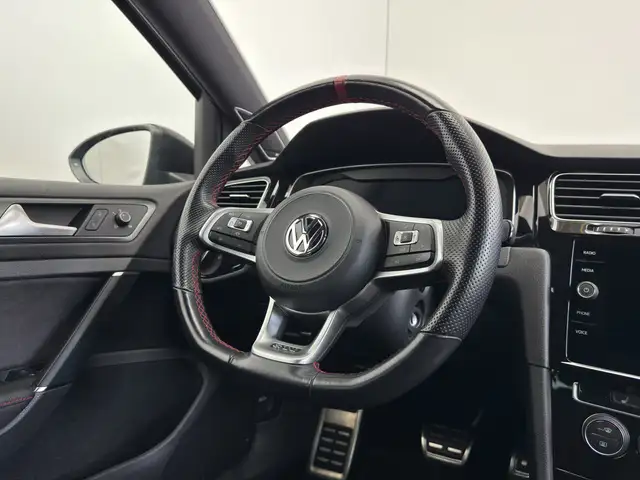 Volkswagen Golf view 15