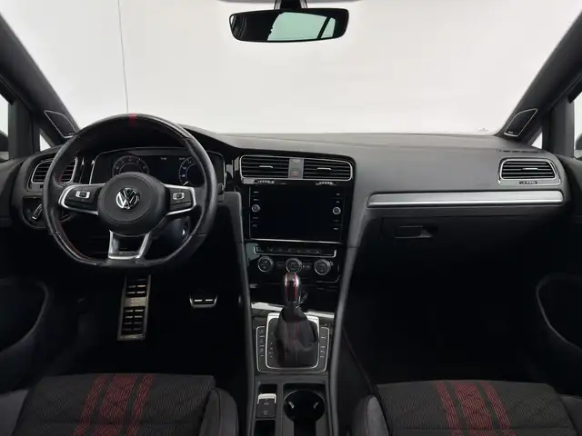 Volkswagen Golf view 11