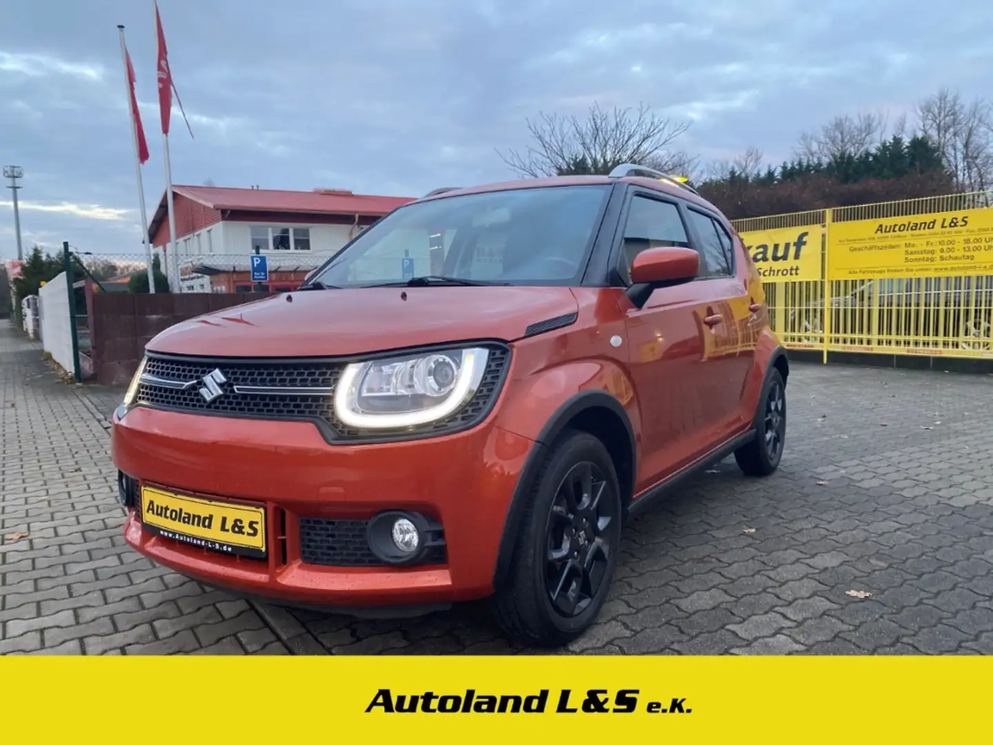 Suzuki Ignis Comfort, SH, Alus, LED, 1. Hand, Scheckheft, Kamer Orange - 1