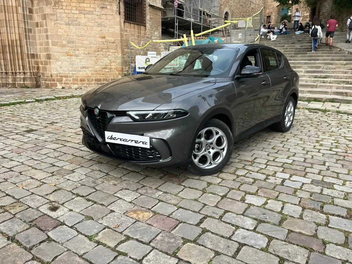 Alfa Romeo Tonale 1.5 MHEV Sprint FWD Gris - 1