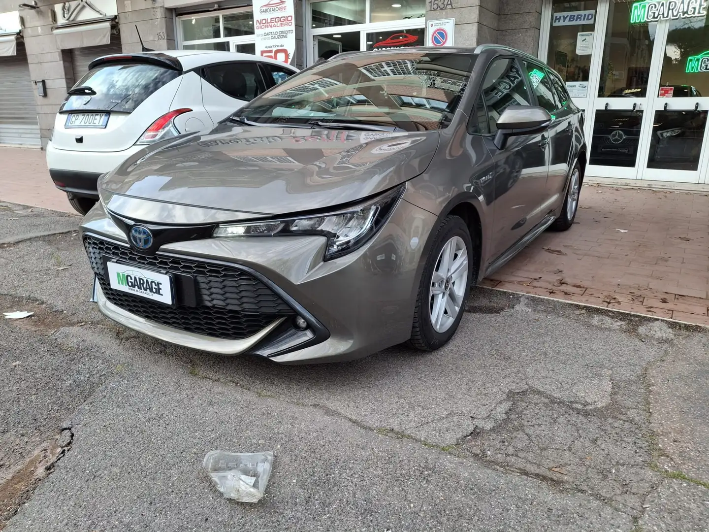 Toyota Corolla Touring Sports 1.8 Hybrid Business Marrone - 1