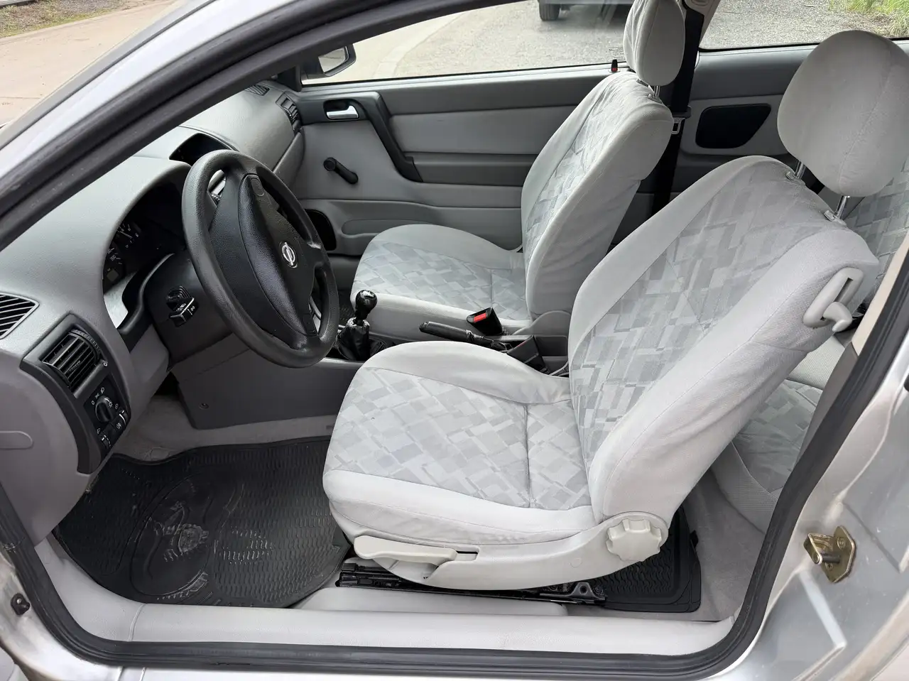 Opel Astra 1.2i XE 16v Comfort, foto 8