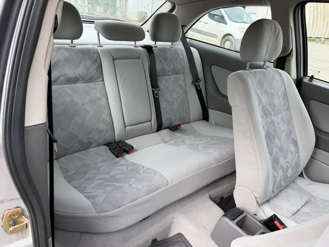 Opel Astra 1.2i XE 16v Comfort, foto 11