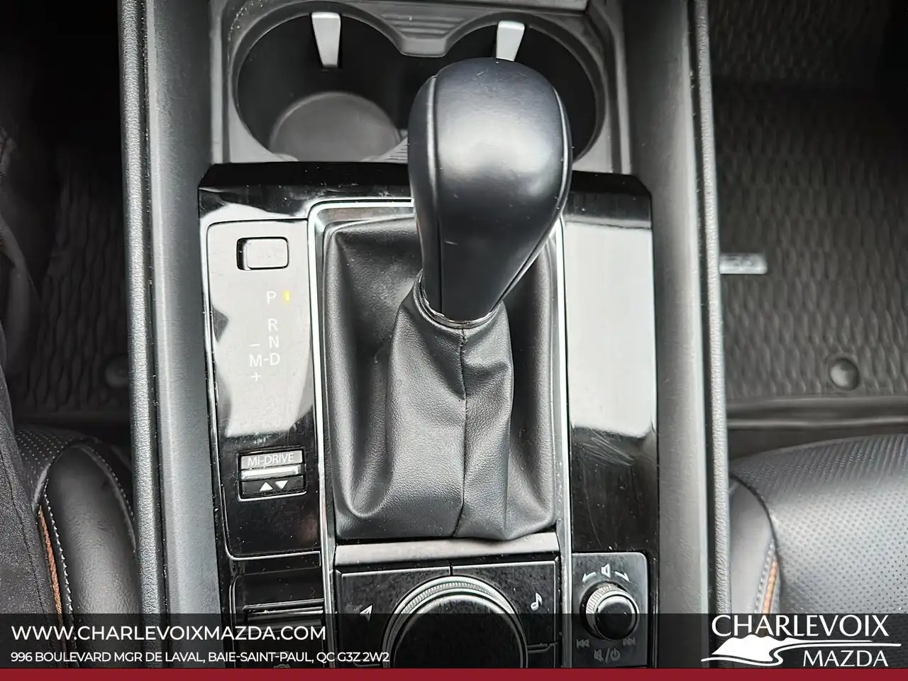 Mazda CX-50 снимка Mazda CX-50