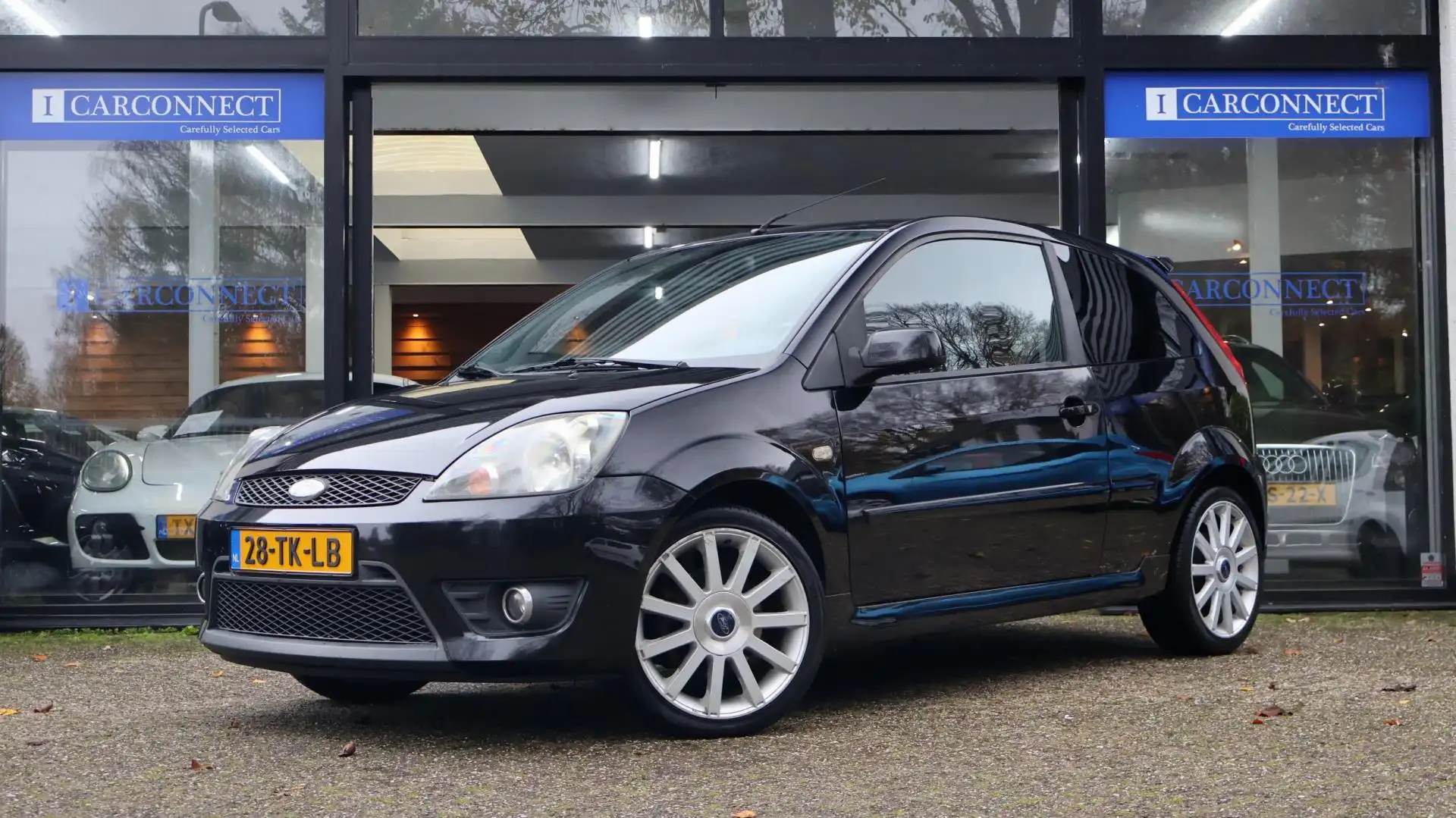 Ford Fiesta 2.0-16V ST 150pk|Clima|Navi|LMV|APK|1e.eignr! Negro - 1