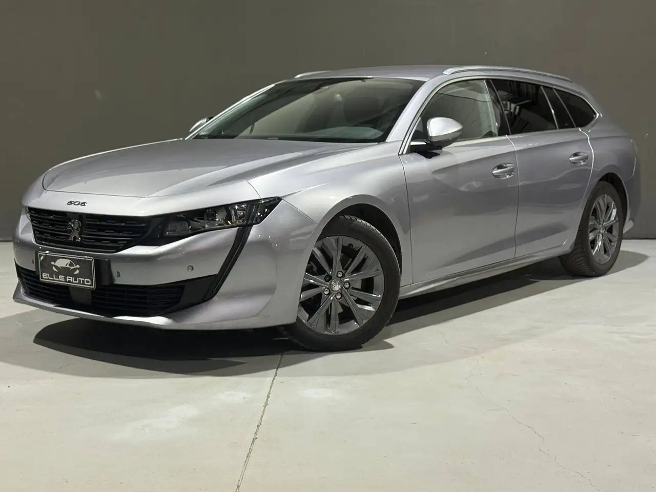 Peugeot 508 II 2019 SW 1.5 bluehdi GT Line s