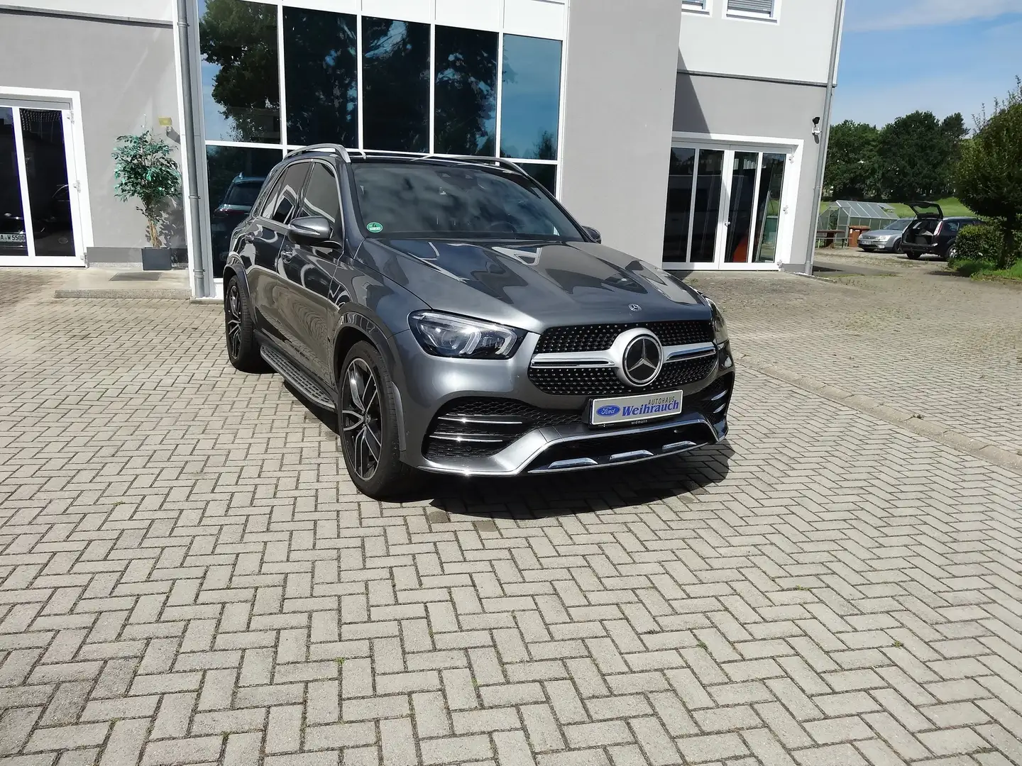 Mercedes-Benz GLE 400 GLE 400 d 4Matic (167.123) Grau - 1