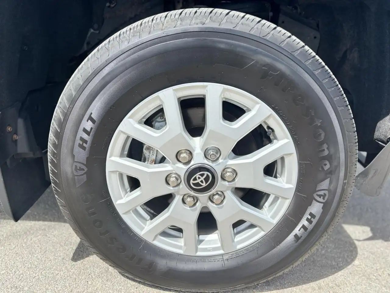 Toyota Tacoma снимка Toyota Tacoma