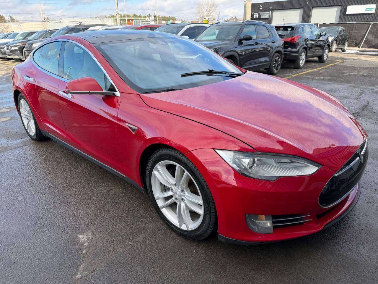 2015 Tesla Model S 85D