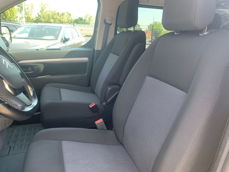 Citroen Jumpy 2.0 BlueHDi Automaat 5 plaatsen — photo 11