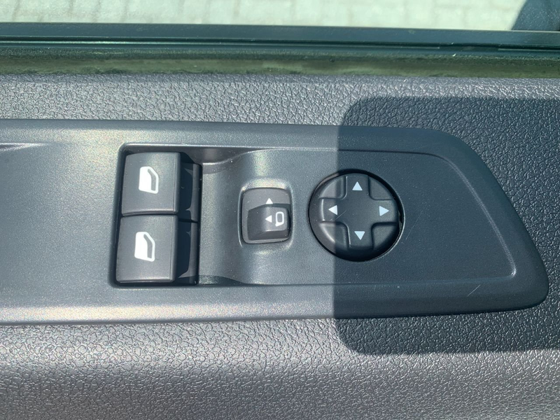 Citroen Jumpy 2.0 BlueHDi Automaat 5 plaatsen — photo 14