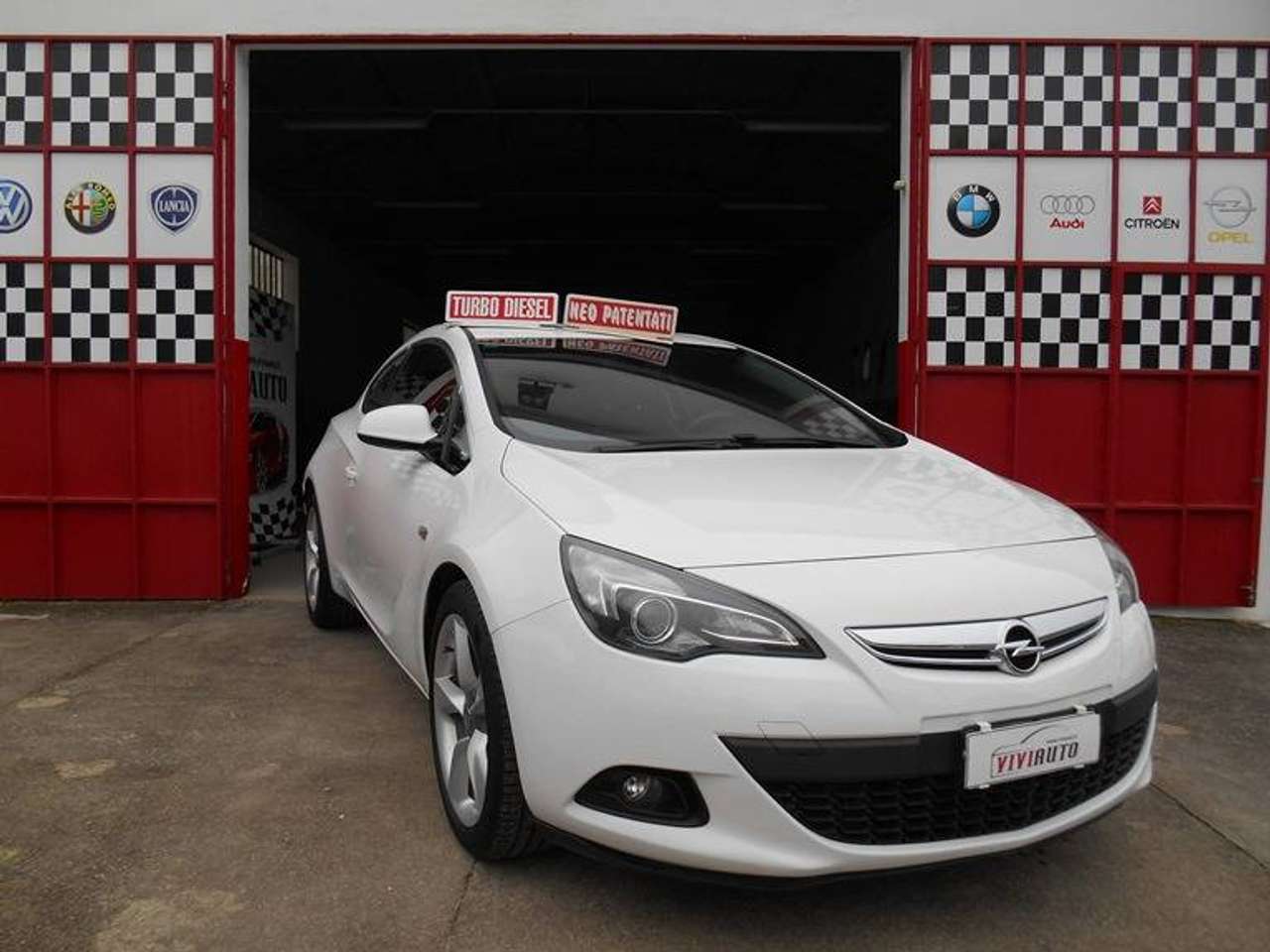 Opel Astra Astra GTC 1.6 cdti Cosmo X NEOPATENTATI EURO 6B