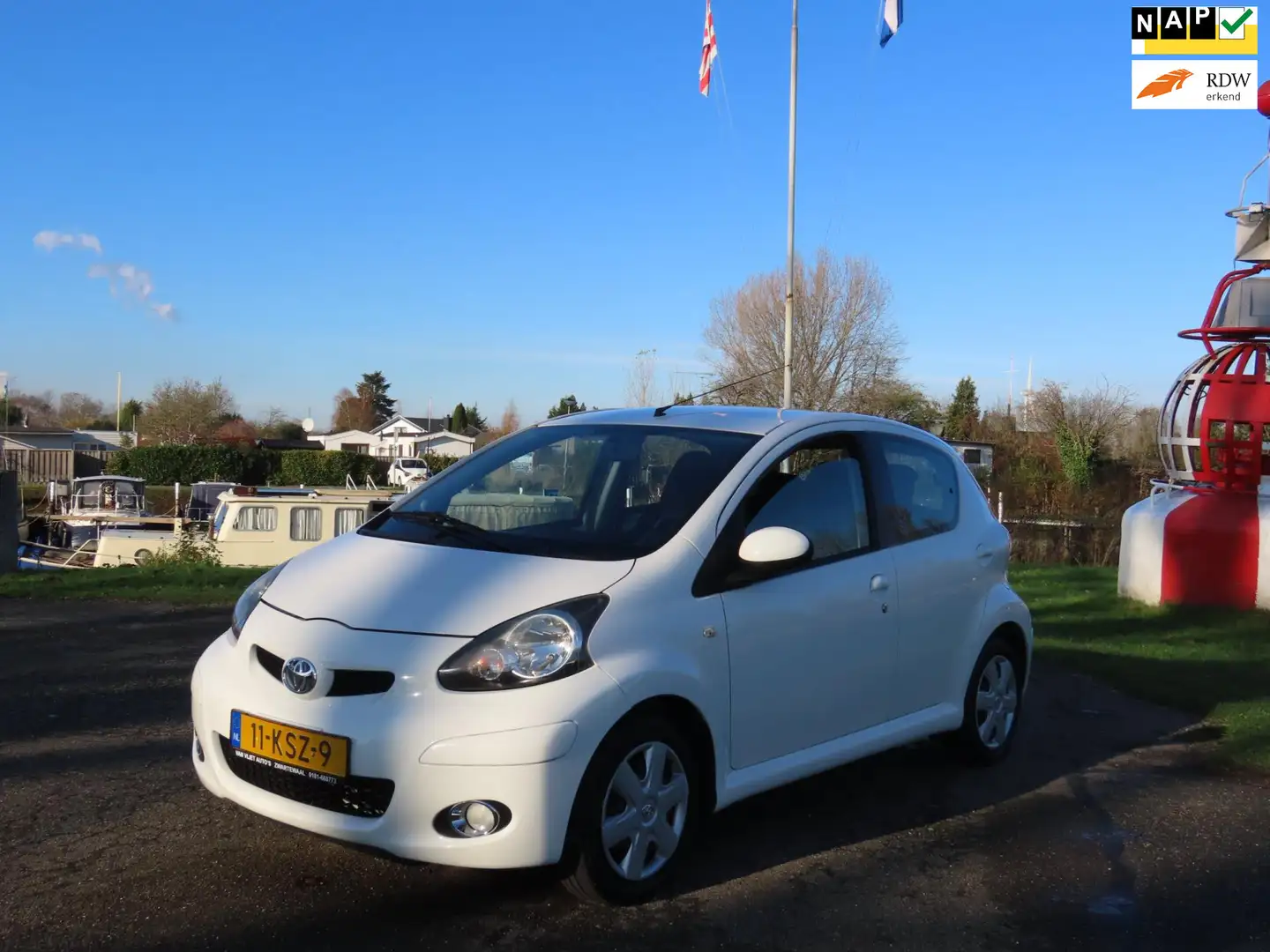 Toyota Aygo 1.0-12V Comfort *2e EIG ! *Airco *Elek Ramen *CV * Weiß - 1