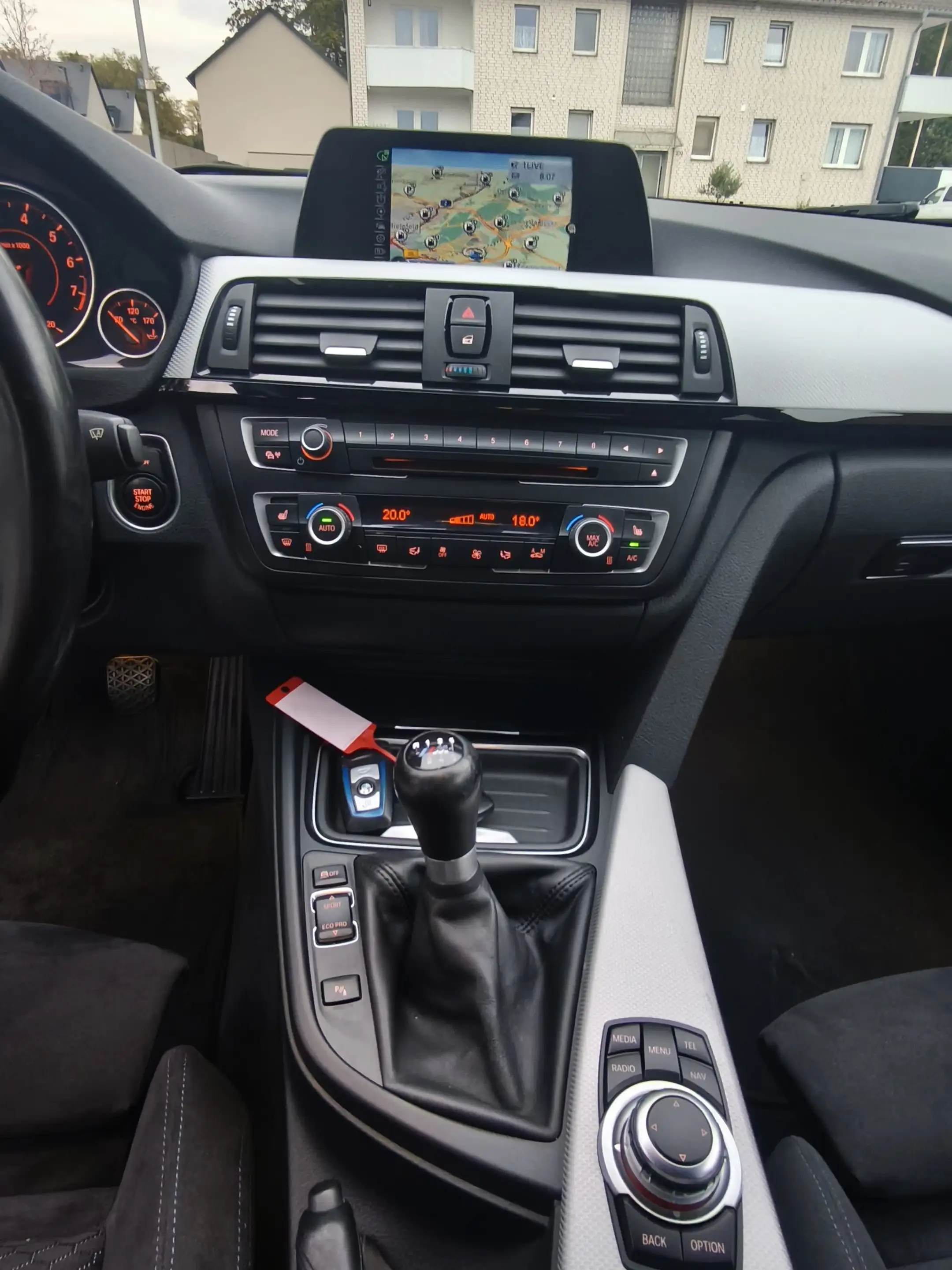 BMW 316 316 i M Sport Paket Alcantara Navi Xenon Klima — photo 12