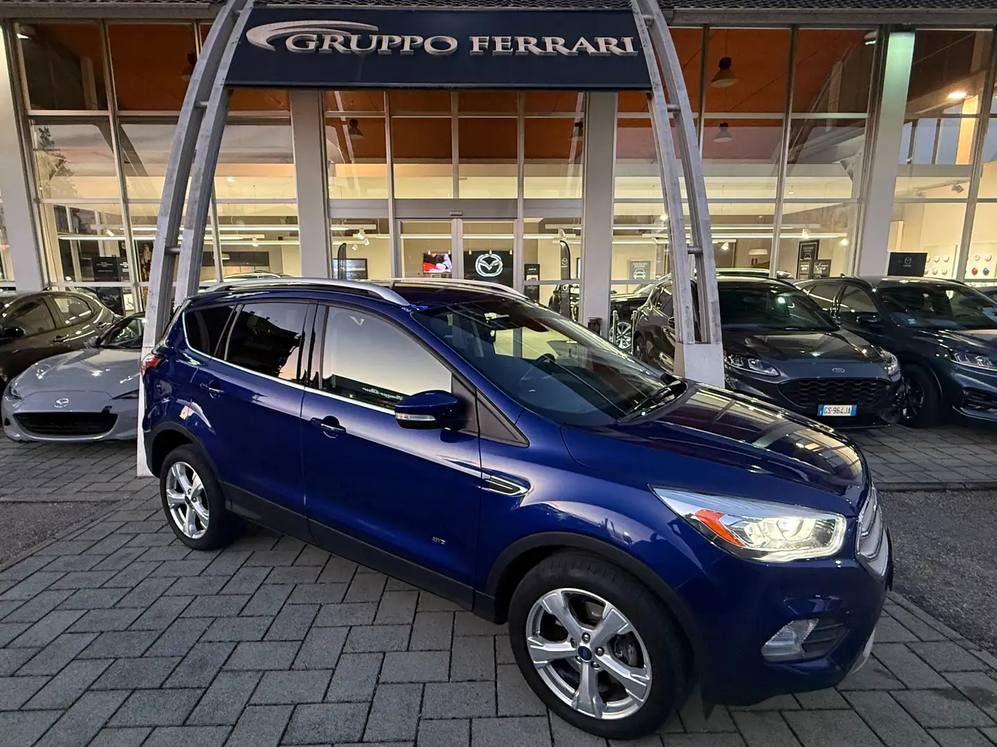 Ford Kuga Kuga II 2017 2.0 tdci Titanium s Azul - 2
