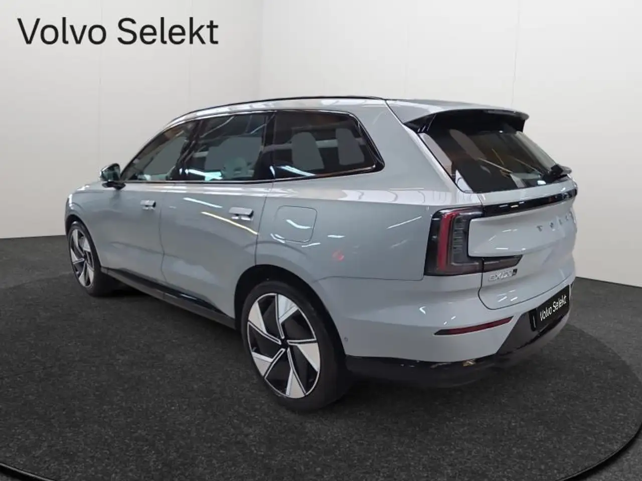 Volvo EX90 2026