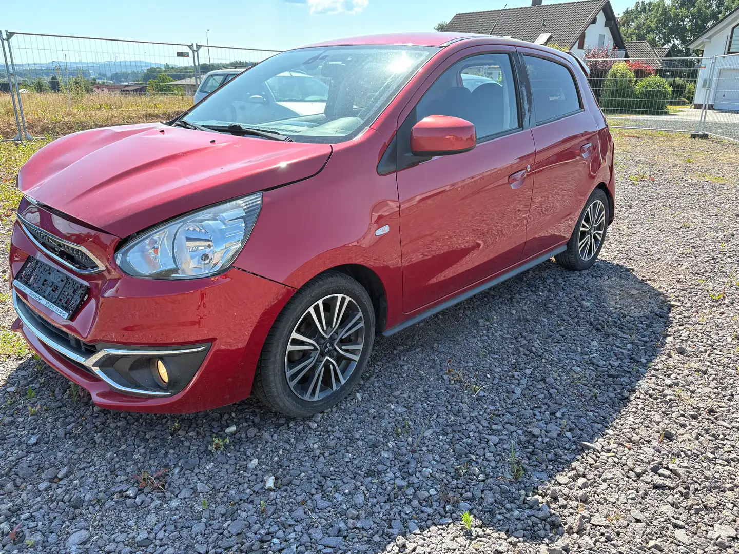 Mitsubishi Space Star Edition 100+ Rot - 1